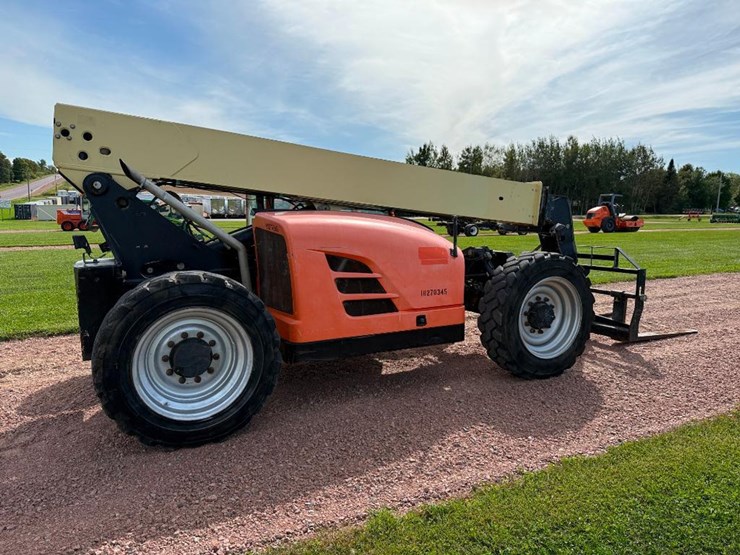 2014-jlg-g6-42a-image-4