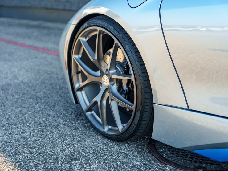 #1064-•-2015-bmw-i-8-image-34