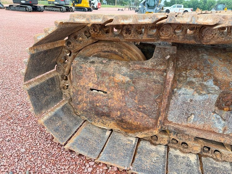 john-deere-2010-image-8