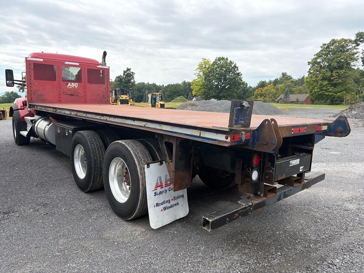 2017-kenworth-t880-image-5