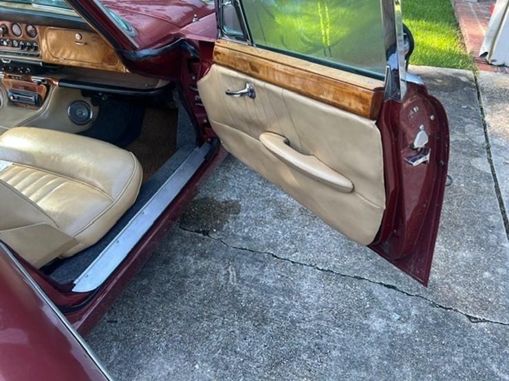 #1066-•-offered-at-no-reserve-|-1967-jaguar-420-g-image-19