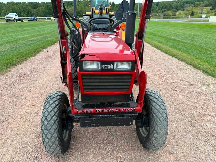 case-ih-255-image-29