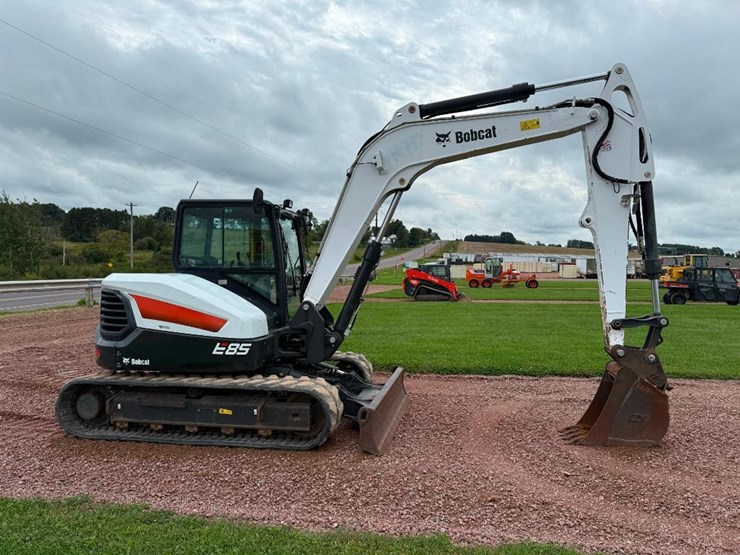 bobcat-e85-image-2