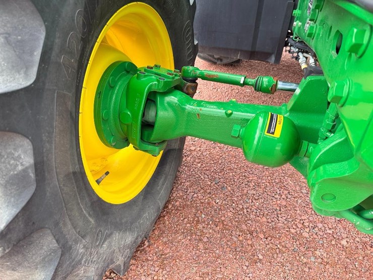 john-deere-6120r-image-30