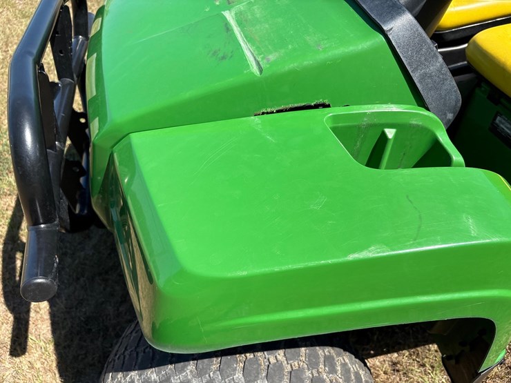 john-deere-gator-image-10