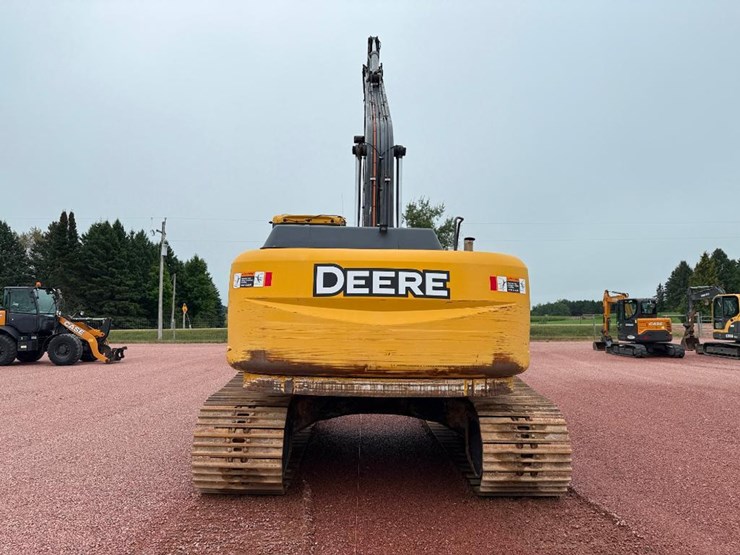 john-deere-2010-image-4