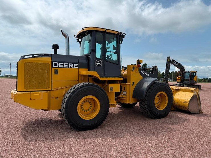 deere-524k-image-4
