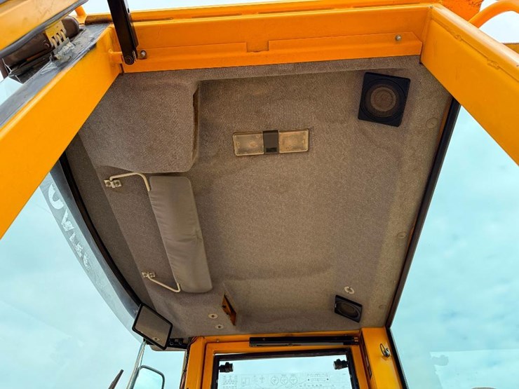 volvo-l70c-image-47