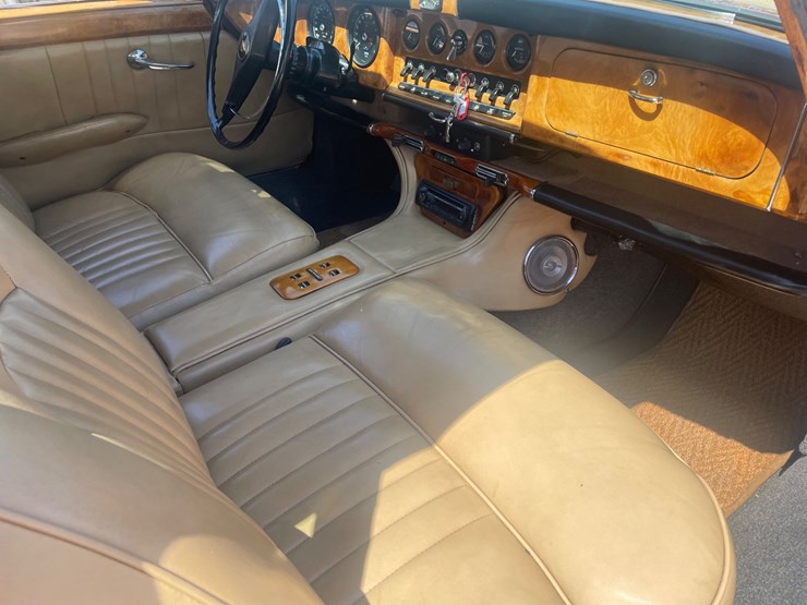 #1066-•-offered-at-no-reserve-|-1967-jaguar-420-g-image-20