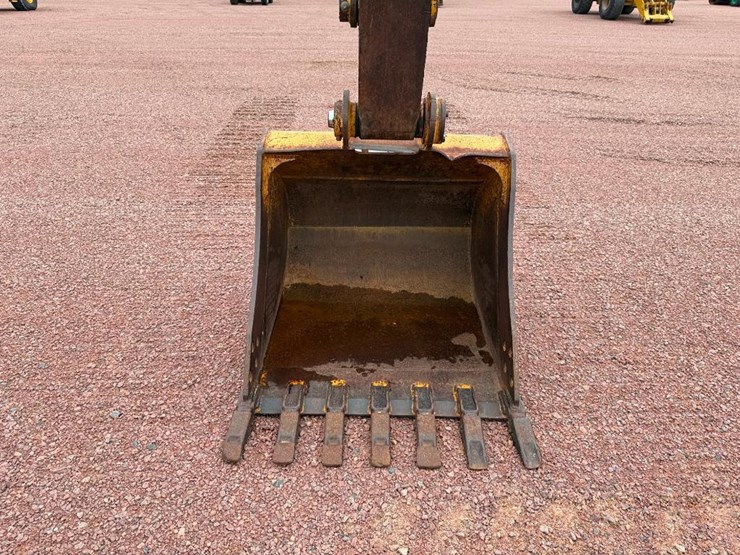 2004-caterpillar-314c-image-29