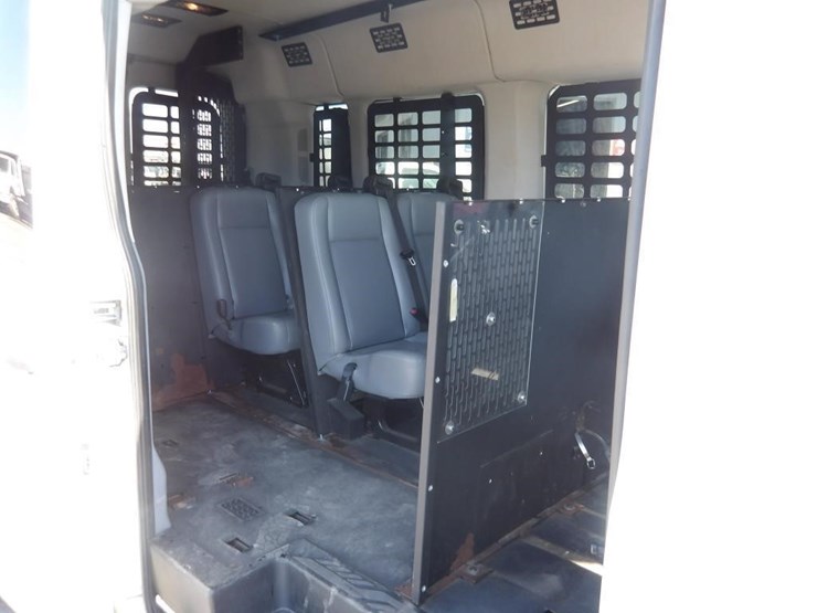 2017-ford-transit-image-18