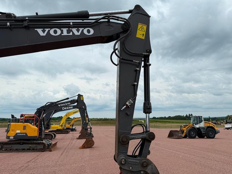 volvo-ecr145el-image-39