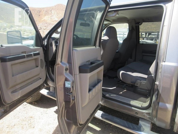 2010-ford-f250-xlt-image-14