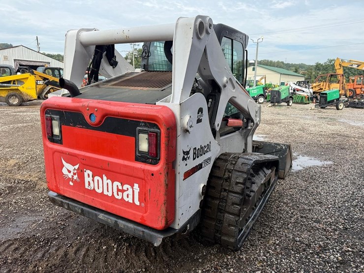 2016-bobcat-t650-image-4