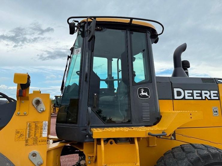 deere-624k-image-16