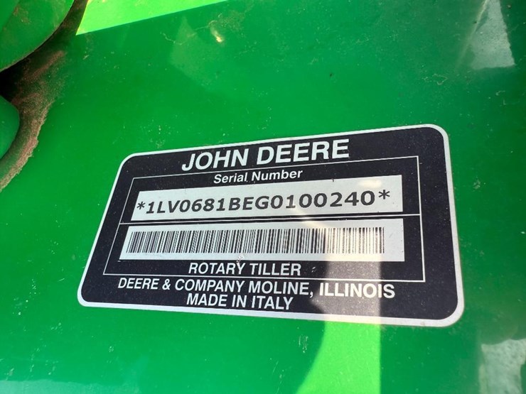 john-deere-681-image-12