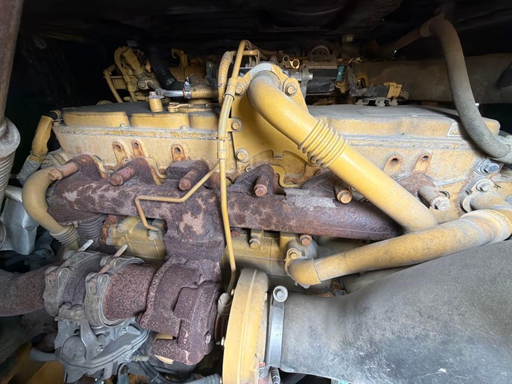 2020-caterpillar-938m-image-9
