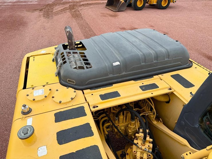 kobelco-sk210-lc-8-image-34