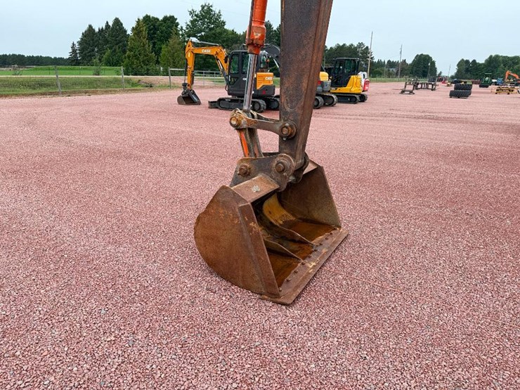 john-deere-2010-image-38