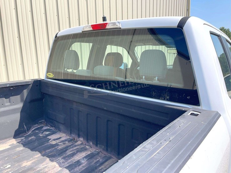 2017-ford-f150-image-22