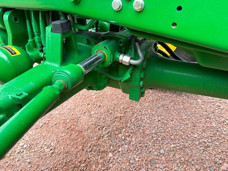 john-deere-6120r-image-41