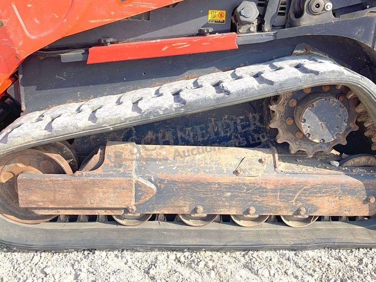 2019-kubota-svl65-2-image-15