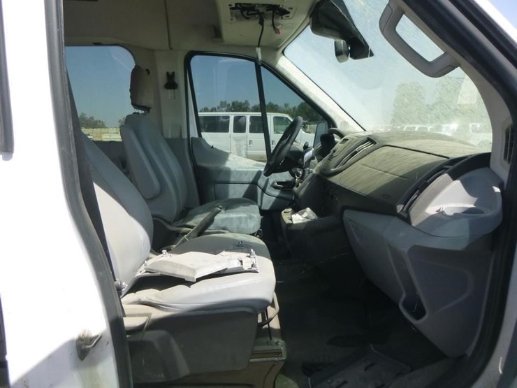2018-ford-transit-image-16