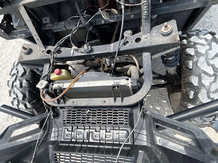 2015-polaris-ranger-570-image-10