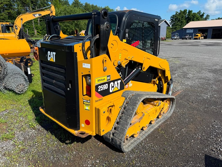 2019-caterpillar-259d-image-3
