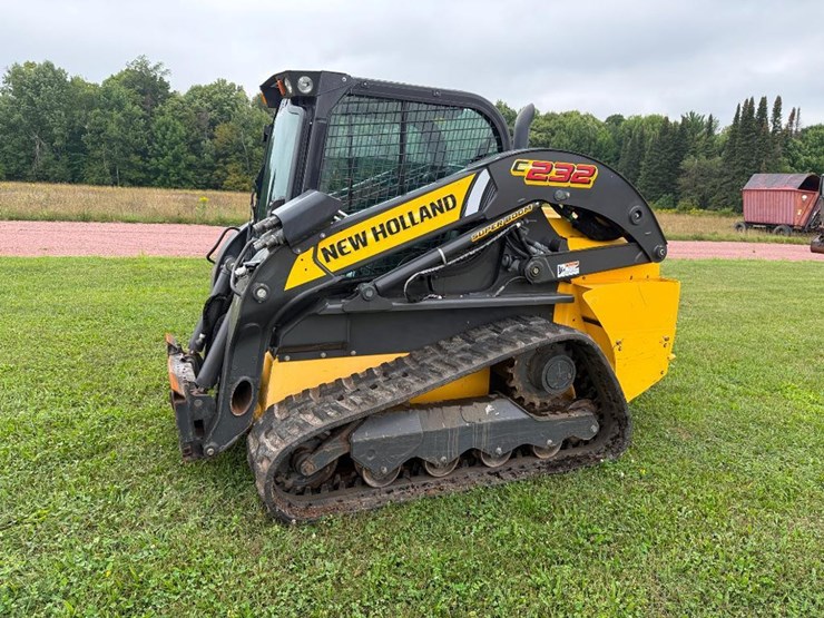 new-holland-c232-image-1