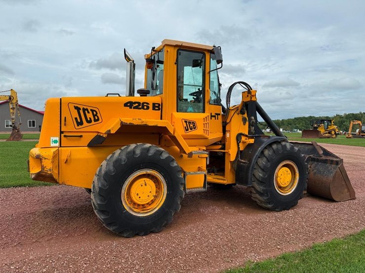 jcb-426b-image-4
