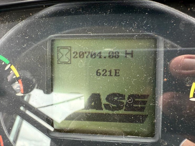 2009-case-621e-xr-image-53