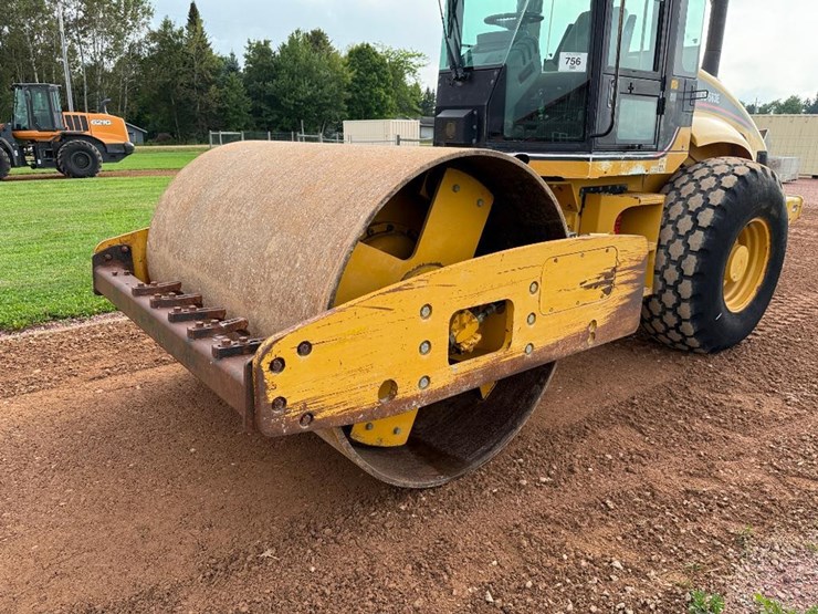 caterpillar-cs-563e-image-25