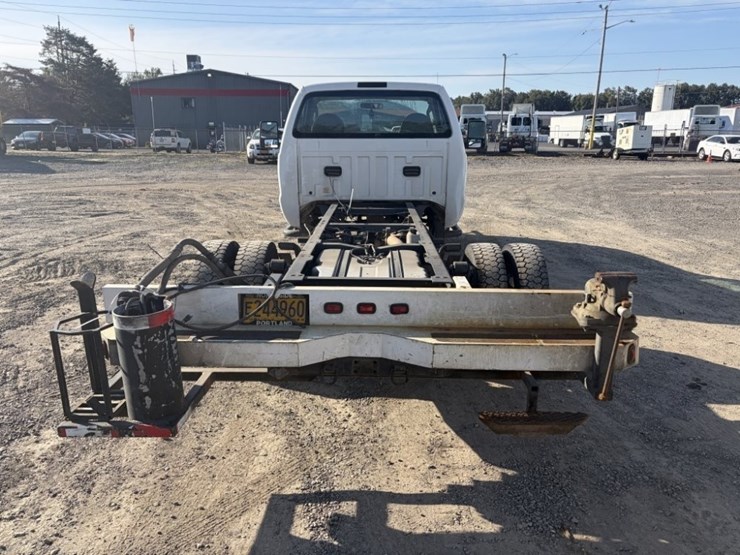 2008-ford-f450-xl-sd-image-5