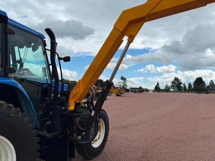 new-holland-ts110-image-45