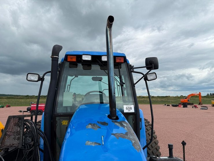 new-holland-ts110-image-18