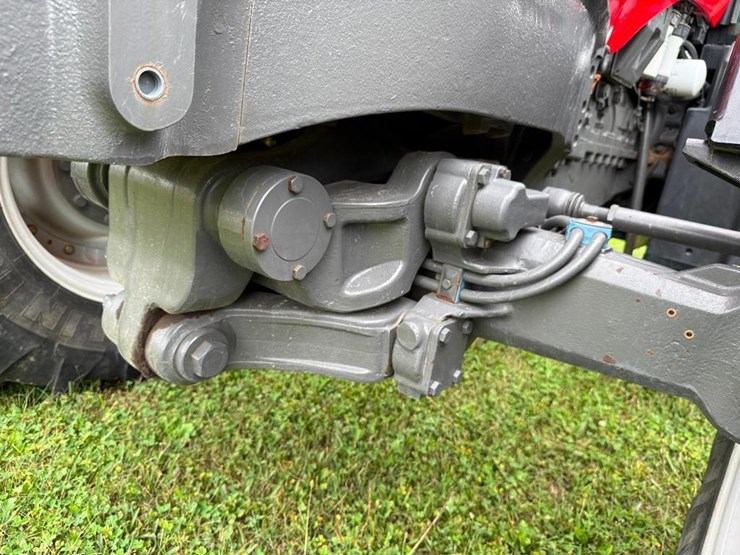 massey-ferguson-6480-image-42