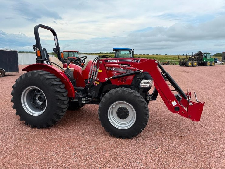 case-ih-farmall-50a-image-3