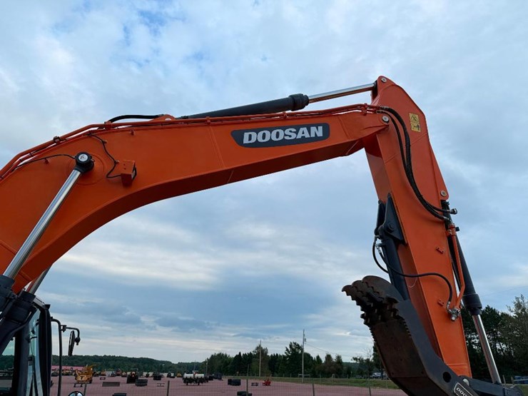 2016-doosan-dx225-lc-5-image-31