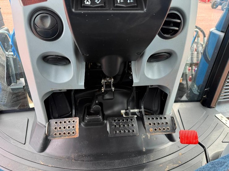 new-holland-t4.110-image-57