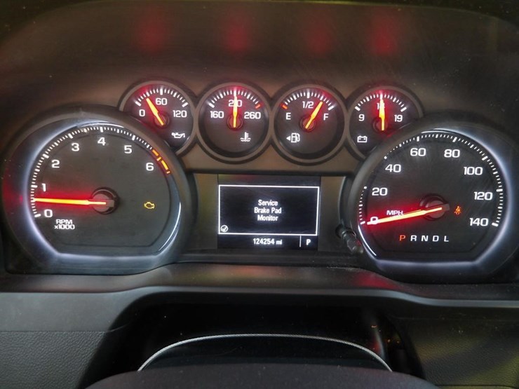 2019-chevrolet-silverado-1500-image-15