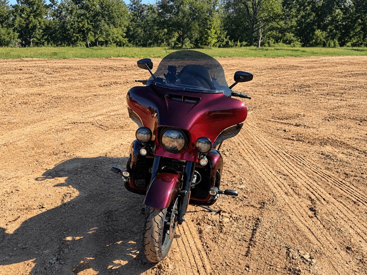 #1075-•-2018-harley-davidson-flhtkse-cvo-limited-image-6
