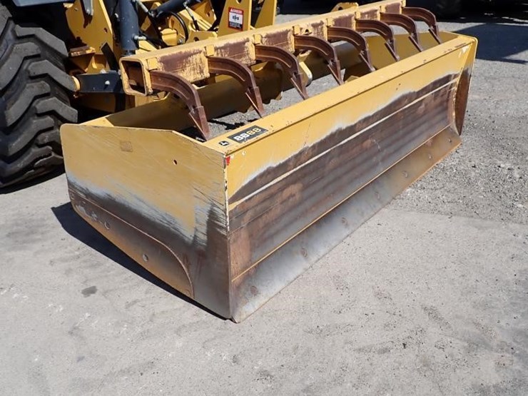 2019-deere-210lep-image-14
