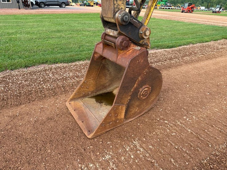 komatsu-pc150-lc-5-image-31