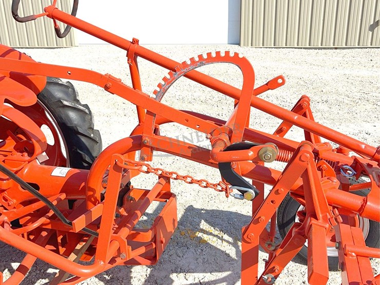 allis-chalmers-model-g-tractor,-not-running-image-12