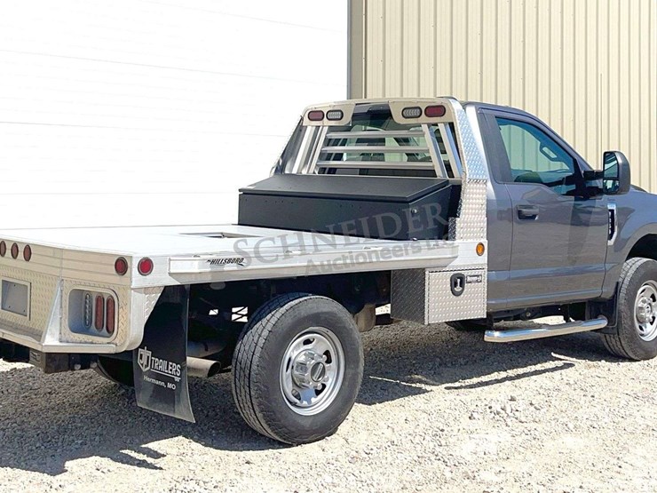 2021-ford-f350-image-5
