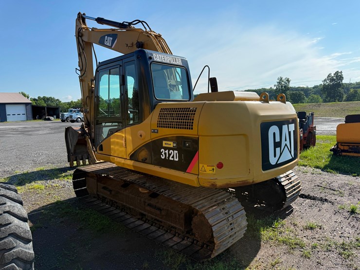 caterpillar-312d-image-4