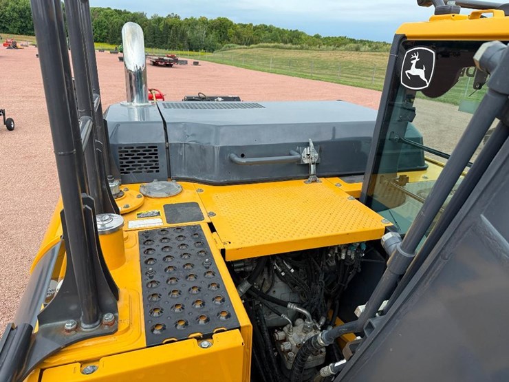 deere-130g-image-39