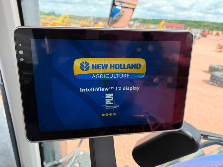 new-holland-t8.320-image-77