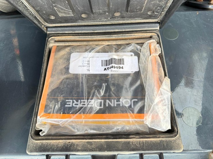 2019-deere-310sl-hl-image-68
